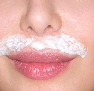 azzaspa - bleaching Upper Lip