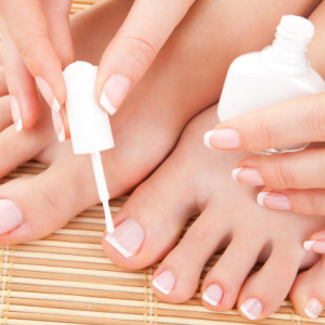 AzzaSpa - french pedicure