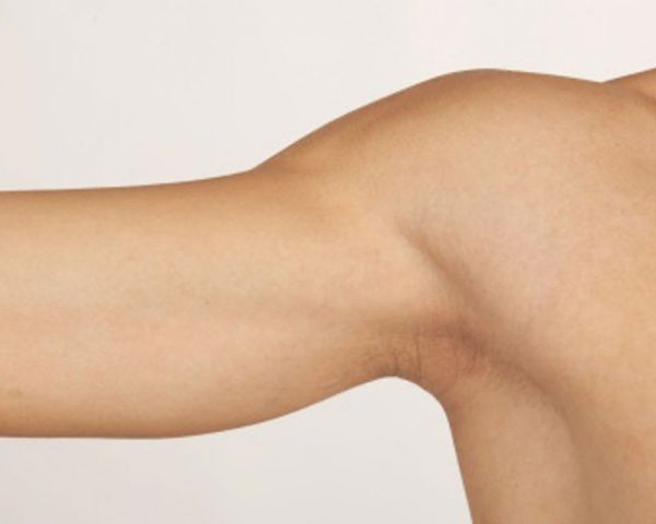 AzzaSpa-underarms-waxing