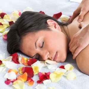azzaSpa-Neck, Head and Shoulder Massage-Massage