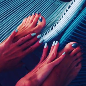 Classic Manicure Pedicure Combo